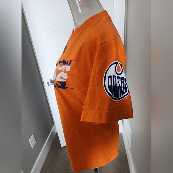 Orange Edmonton Oilers Tshirt - Picture 3 of 6